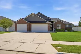 2831 W 2325 N, Plain City, UT 84404 - Photo 2