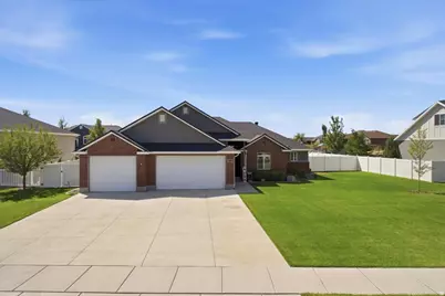 2831 W 2325 N, Plain City, UT 84404 - Photo 4