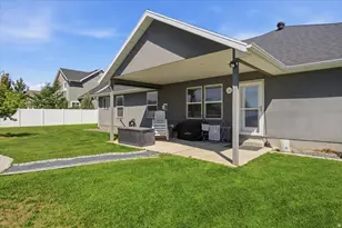 2831 W 2325 N, Plain City, UT 84404 - Photo 26