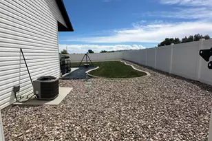 203 W 1000 S, Vernal, UT 84078 - Photo 26