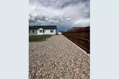 203 W 1000 S, Vernal, UT 84078 - Photo 22
