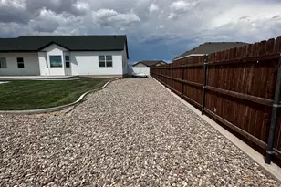 203 W 1000 S, Vernal, UT 84078 - Photo 22