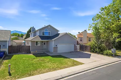 8161 S Creekwood Dr, West Jordan, UT 84088 - Photo 4