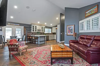 10750 S Dimple Dell Dr, Sandy, UT 84092 - Photo 8