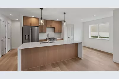 151 W 100 S, Kamas, UT 84036 - Photo 2