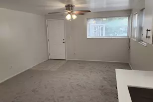 268 W 700 N, Salt Lake City, UT 84103 - Photo 18
