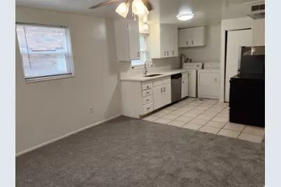 268 W 700 N, Salt Lake City, UT 84103 - Photo 14