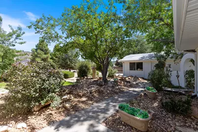 8191 N Sapphire Dr, Saint George, UT 84770 - Photo 48