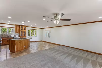 8191 N Sapphire Dr, Saint George, UT 84770 - Photo 12