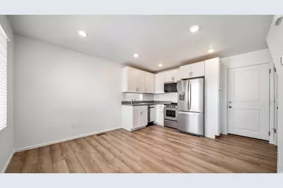 541 N Beaver Ln, Saratoga Springs, UT 84045 - Photo 6