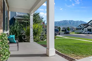 274 S Chardonnay Cir, Vineyard, UT 84059 - Photo 2