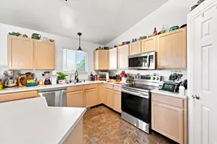 7215 S Galaxy Hill Rd, West Jordan, UT 84081 - Photo 16