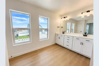 1170 E Blackfeet Dr #502, Eagle Mountain, UT 84005 - Photo 8