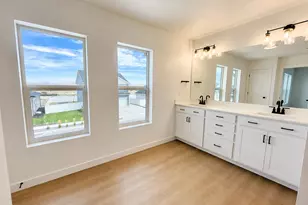 1170 E Blackfeet Dr, Eagle Mountain, UT 84005 - Photo 8