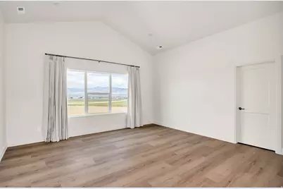 6570 W 600 N, Petersboro, UT 84325 - Photo 32
