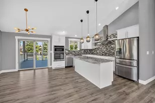 3173 E Barnhill Bay, Cottonwood Heights, UT 84121 - Photo 10