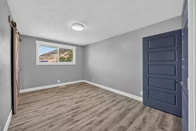 3173 E Barnhill Bay, Cottonwood Heights, UT 84121 - Photo 14