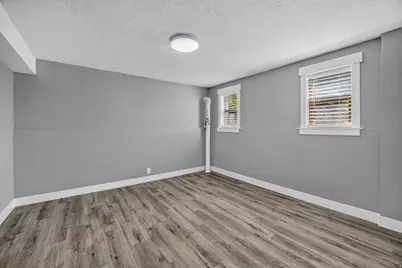 3173 E Barnhill Bay, Cottonwood Heights, UT 84121 - Photo 24