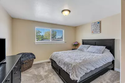 2735 W 7525 S, West Jordan, UT 84084 - Photo 16