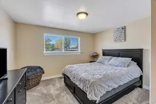 2735 W 7525 S, West Jordan, UT 84084 - Photo 16