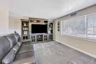 2735 W 7525 S, West Jordan, UT 84084 - Photo 14