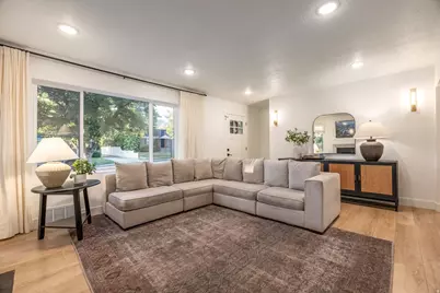 2266 E Garfield Ave, Salt Lake City, UT 84108 - Photo 8
