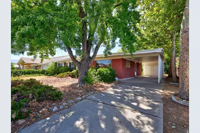 549 W Echo Dr, Murray, UT 84123 - Photo 4