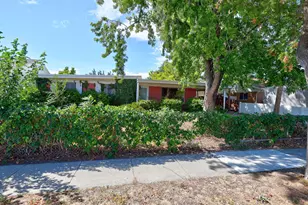 549 W Echo Dr, Murray, UT 84123 - Photo 2