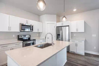 1958 S 1030 W, Orem, UT 84058 - Photo 2