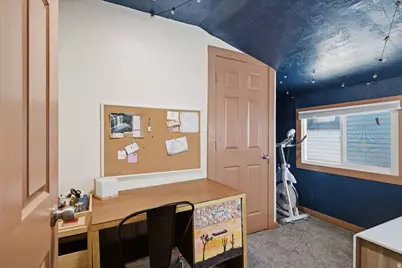 940 E 22nd St, Ogden, UT 84401 - Photo 12