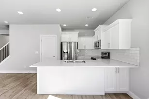 2714 S 2250 W, West Haven, UT 84401 - Photo 8