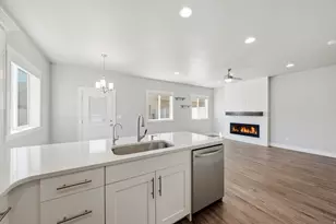 2714 S 2250 W, West Haven, UT 84401 - Photo 10