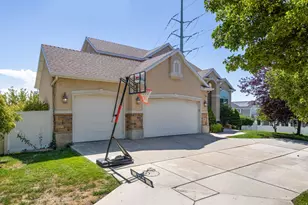 2801 N Wyndom Wy, Layton, UT 84040 - Photo 46