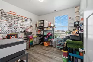 88 W Silver Dr, Vineyard, UT 84059 - Photo 34