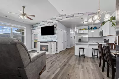 88 W Silver Dr, Vineyard, UT 84059 - Photo 16