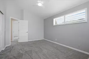 2313 E Rockview Dr, Sandy, UT 84092 - Photo 16