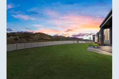 7371 W Summit Crest Cir, Herriman, UT 84096 - Photo 46