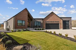 7371 W Summit Crest Circle, Herriman, UT 84096 - Photo 1