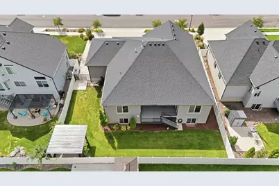 13323 S Carmen Oak Dr, Herriman, UT 84096 - Photo 36