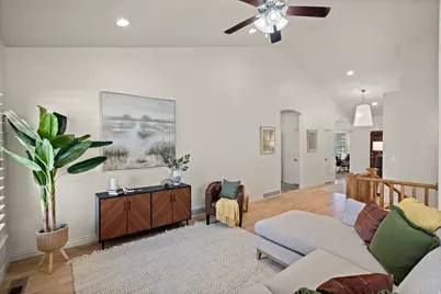 927 S Iris Ln W, Mapleton, UT 84664 - Photo 8