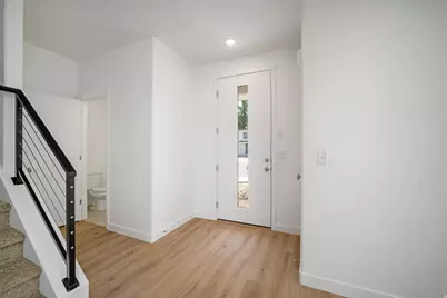 228 W Waterstone Cir #10, Murray, UT 84107 - Photo 2