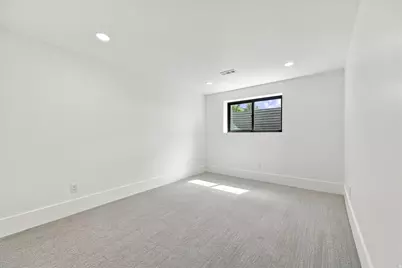 1970 E Curtis Dr, Cottonwood Heights, UT 84121 - Photo 32