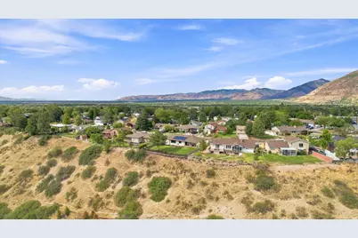 1970 E Curtis Dr, Cottonwood Heights, UT 84121 - Photo 56