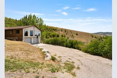 9145 E Kelly Dr N, Huntsville, UT 84317 - Photo 24