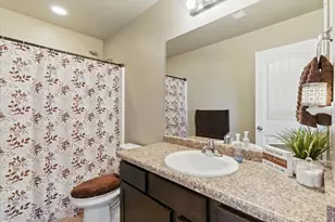 1187 W Seraphim Ct, Layton, UT 84041 - Photo 20