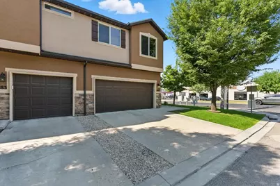 1187 W Seraphim Ct, Layton, UT 84041 - Photo 2