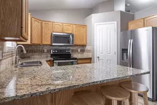 786 N 625 W, Clearfield, UT 84015 - Photo 14