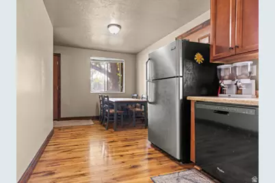1146 E Harrop S, Ogden, UT 84403 - Photo 14