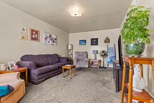 1146 E Harrop S, Ogden, UT 84403 - Photo 8