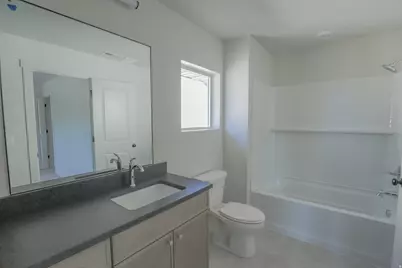 1082 W 880 S #42, Woods Cross, UT 84087 - Photo 10